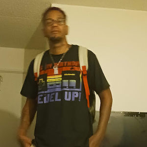 Meet your Posher, Lawrence